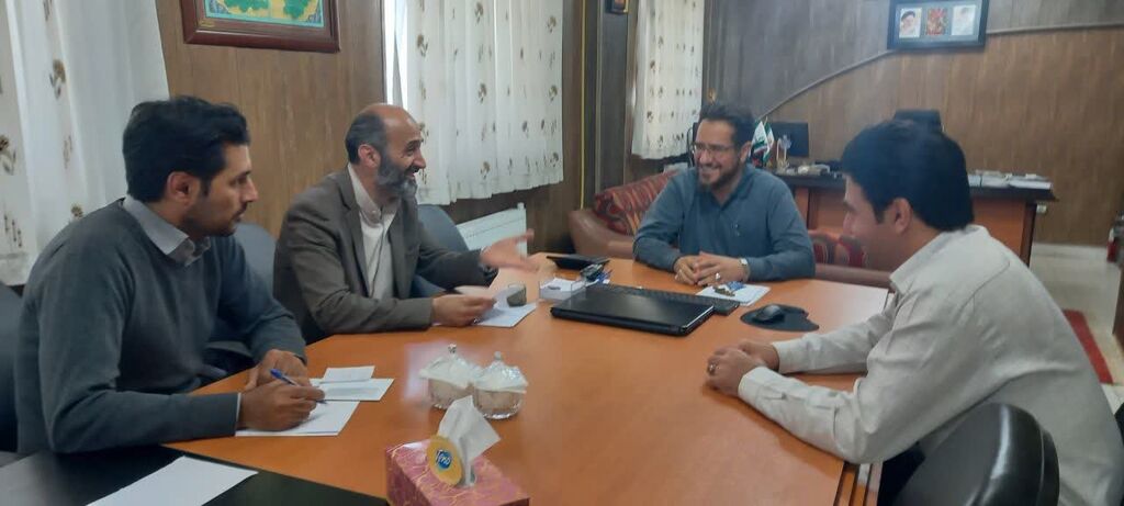 اولین جلسه شورای مالی کانون استان کرمانشاه اولین جلسه شورای مالی کانون استان کرمانشاه در سال ۱۴۰۲ برگزار شد