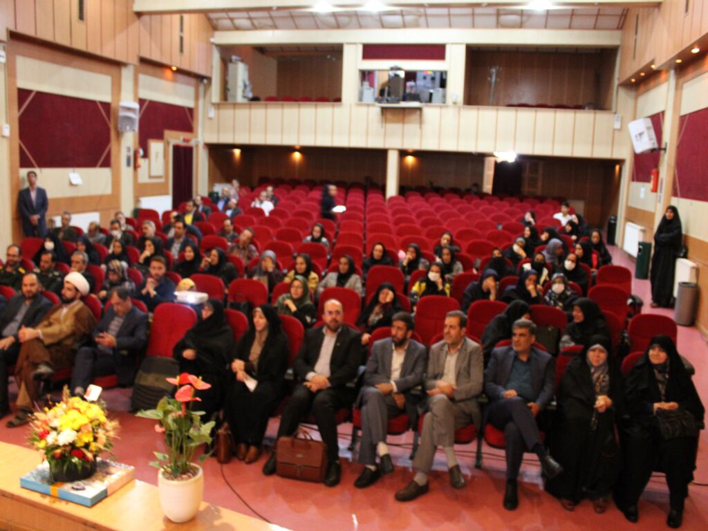 آیین تکریم و معارفه مدیرکل کانون پرورش فکری کودکان و نوجوانان استان همدان برگزار شد