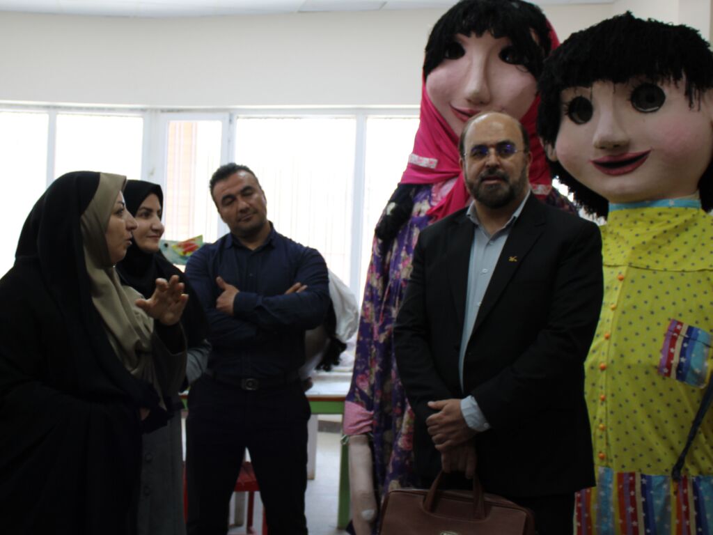 هر خانواده یک کانون است