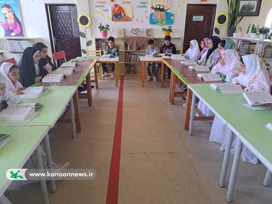 خدا مثل بهاران/ برگزاری محفل قرآنی در مرکزشماره ۳ کانون اردبیل
