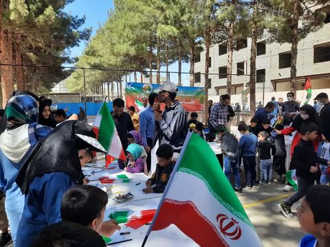 ایستگاه های فرهنگی هنری کانون خراسان جنوبی در حاشیه راهپیمایی روز جهانی قدس
