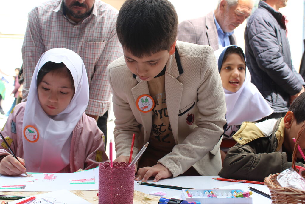 حضور پرشور کودکان و نوجوانان در ایستگاه فرهنگی کانون در روز قدس