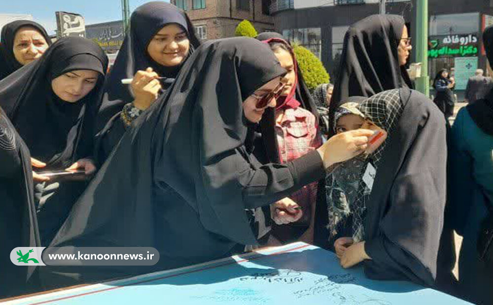 رزمایش همراهی و همدلی با کودکان فلسطینی / کانونیها در راهپیمایی روز جهانی قدس شرکتکردند