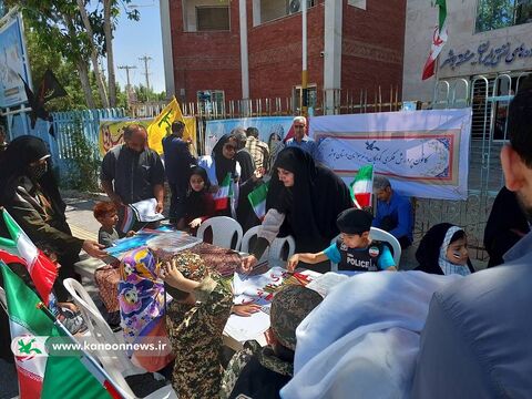 ایستگاه کانون پرورش فکری استان بوشهر در مسیر راهپیمایی روز قدس به روایت تصویر