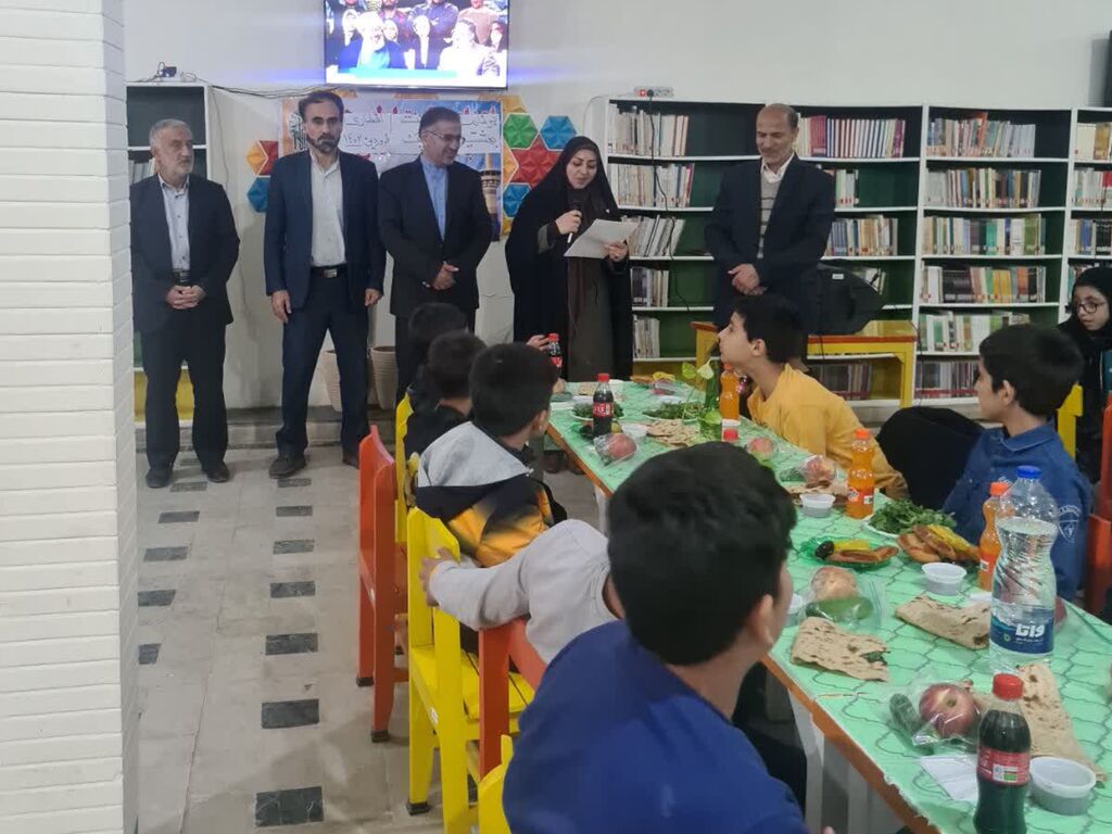 ضیافت "افطار بهشتیان" کوچک در کانون بهار