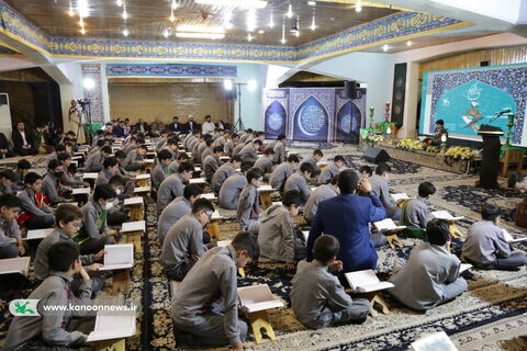 محفل اُنس با قرآن نوجوانانِ قرآنی و قاریان و حافظان برجسته کشوری