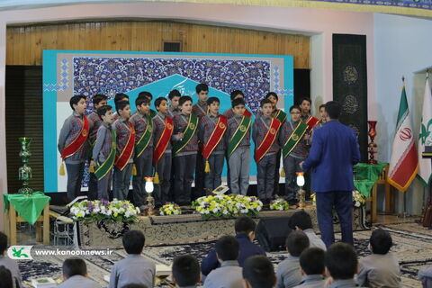 محفل اُنس با قرآن نوجوانانِ قرآنی و قاریان و حافظان برجسته کشوری