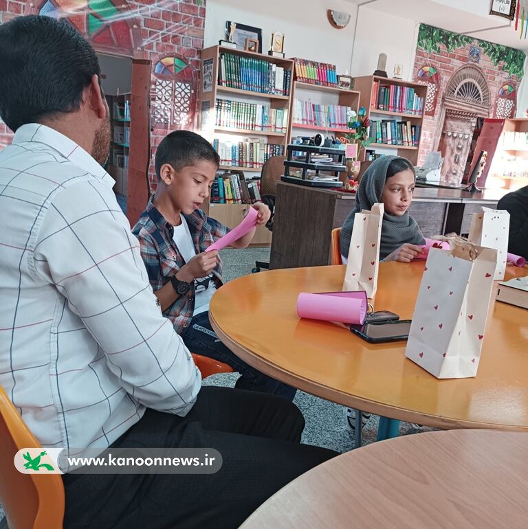 افطاری با یک فنجان کتاب