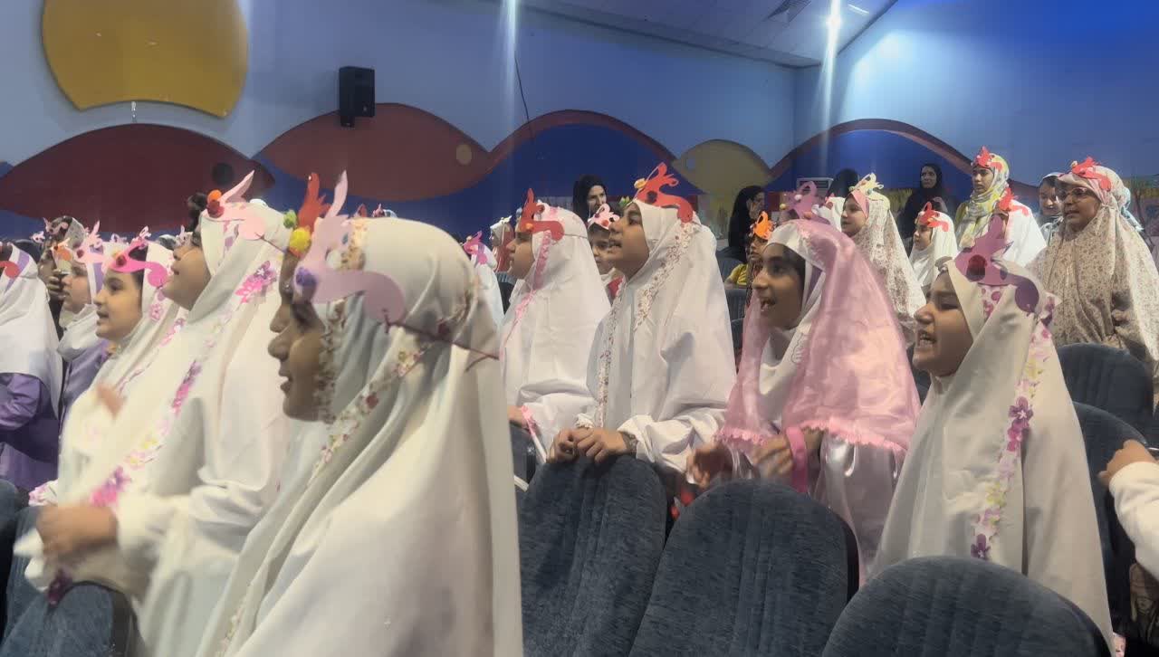 جشن سحرخیزان کوچک برای روزه اولی ها در کانون کرمانشاه برگزار شد