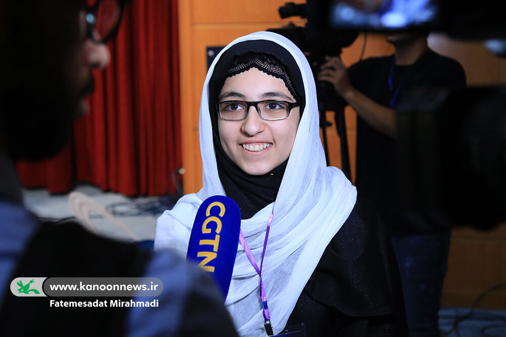 نوجوان ایرانی با فضانورد چینی گفتوگو کرد