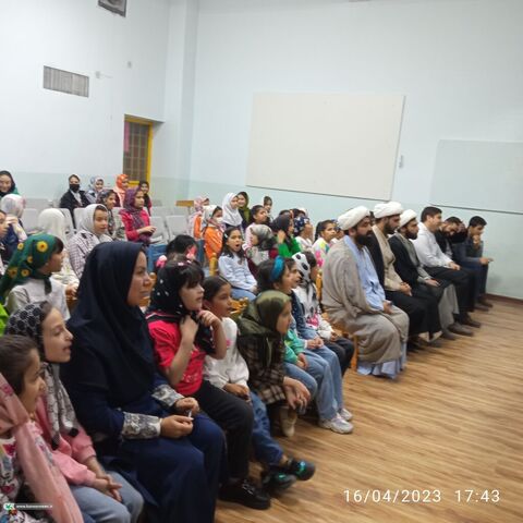 محفل انس با قرآن و افطاری مرکز قوچان