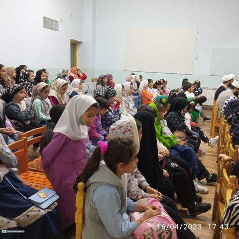 محفل انس با قرآن و افطاری مرکز قوچان