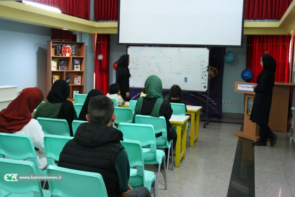 کارگاه استهلال ماه شوال در مرکز علوم و نجوم زنجان