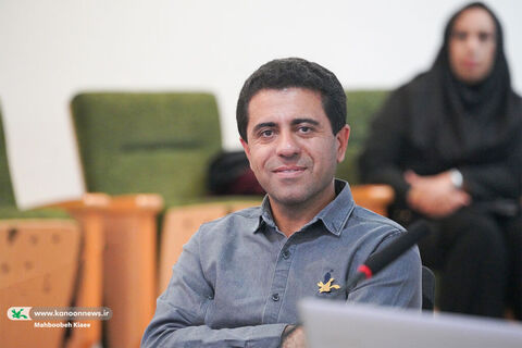 دیدار مدیرعامل با گروه سرود اعضای مراکز کانون استان کرمان