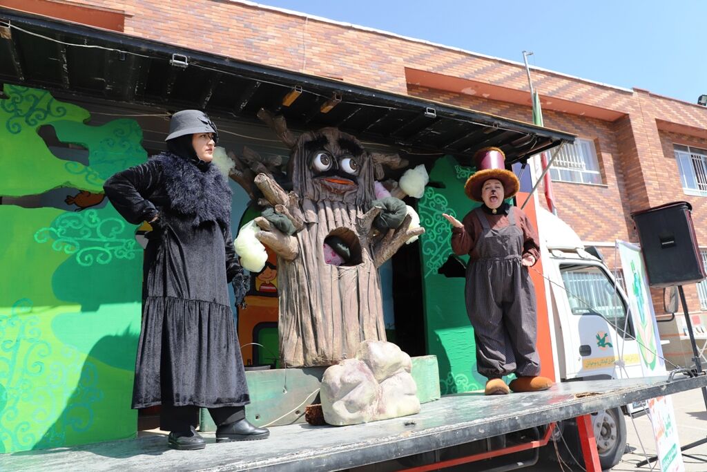 همکاری کانون استان قزوین با ویژه برنامه روز زمین پاک