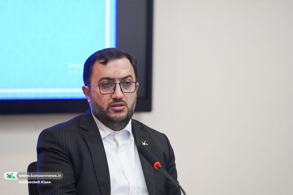 سرود یک هنر تاثیرگذار است