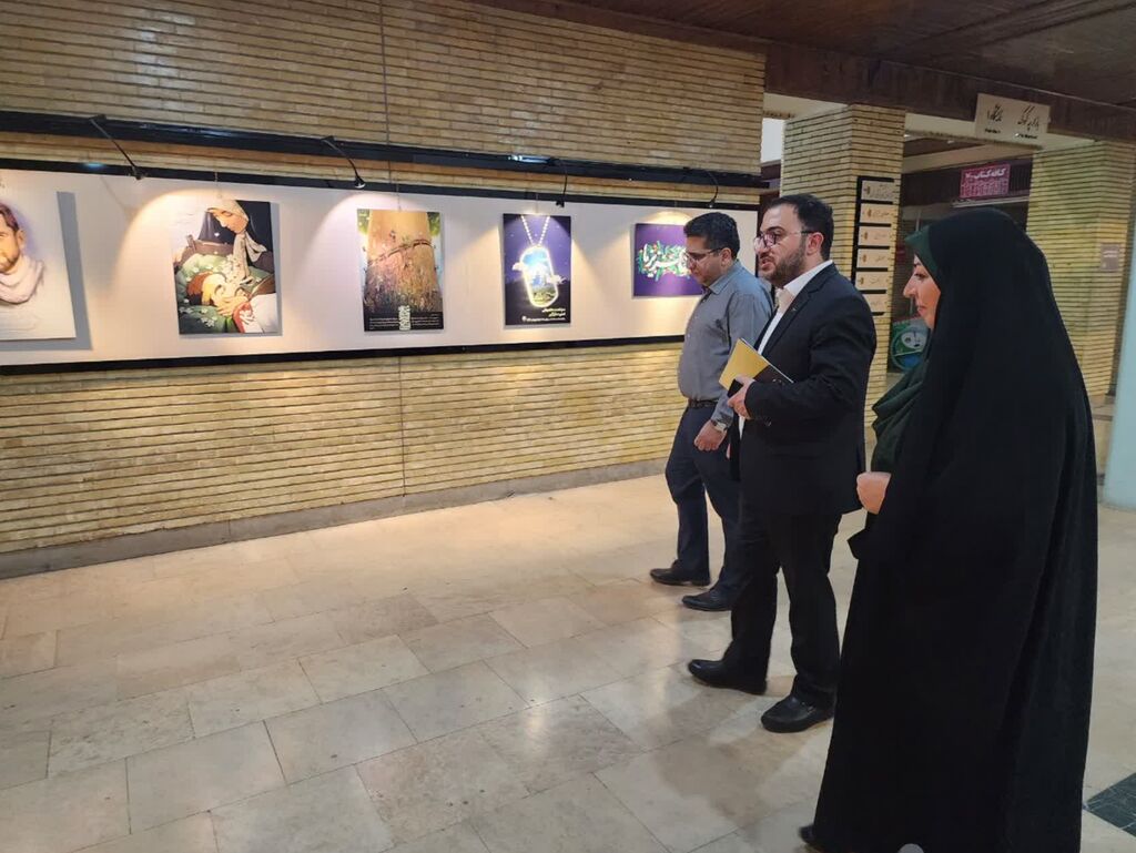 نشست صمیمی مدیر عامل کانون با مدیر کل کانون پرورش فکری کودکان و نوجوانان استان همدان