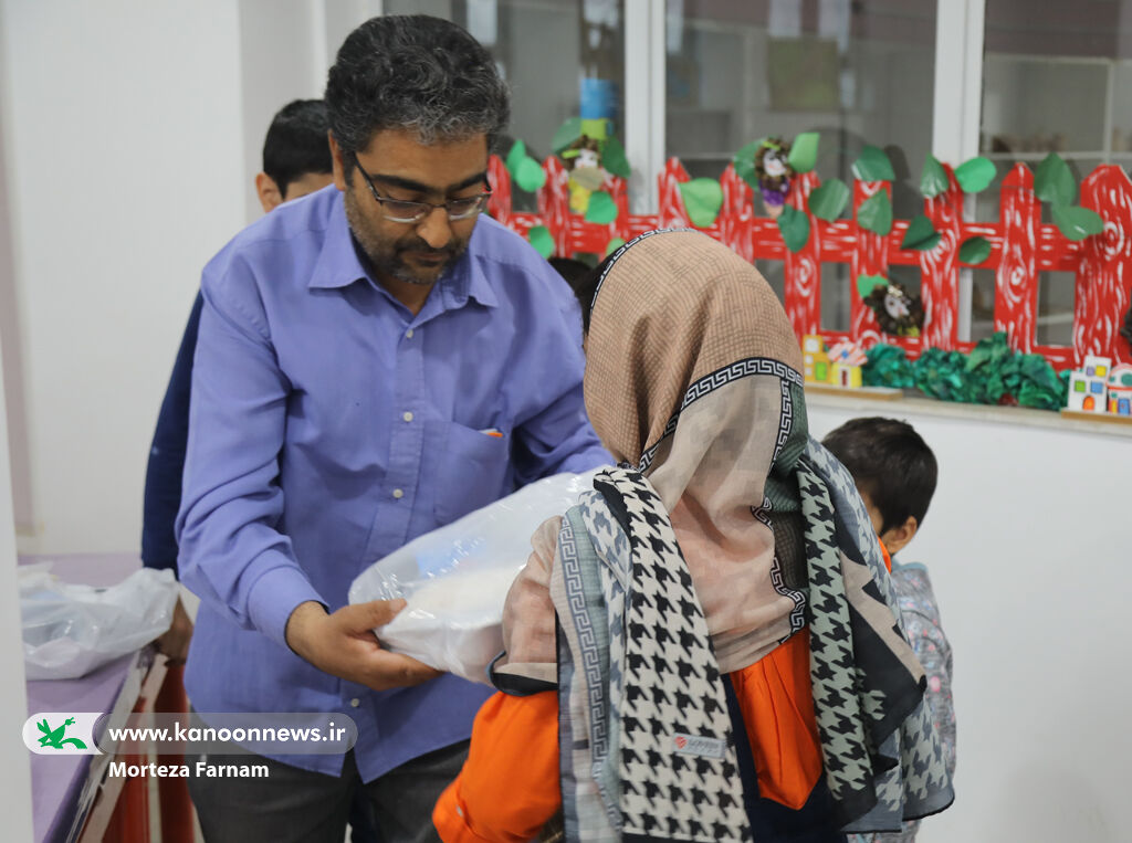 بیست وهشتمین ویژهبرنامه "بوی گل بوی خدا"