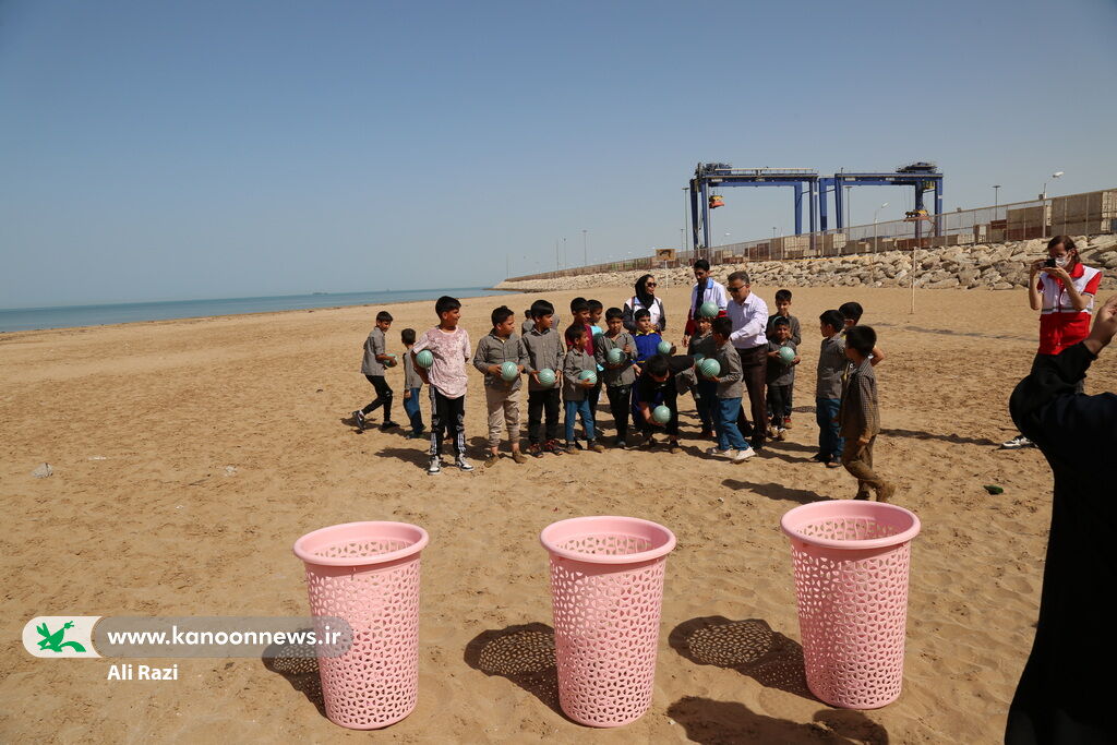 کودکان بوشهری روز ملی خلیج فارس را گرامی داشتند