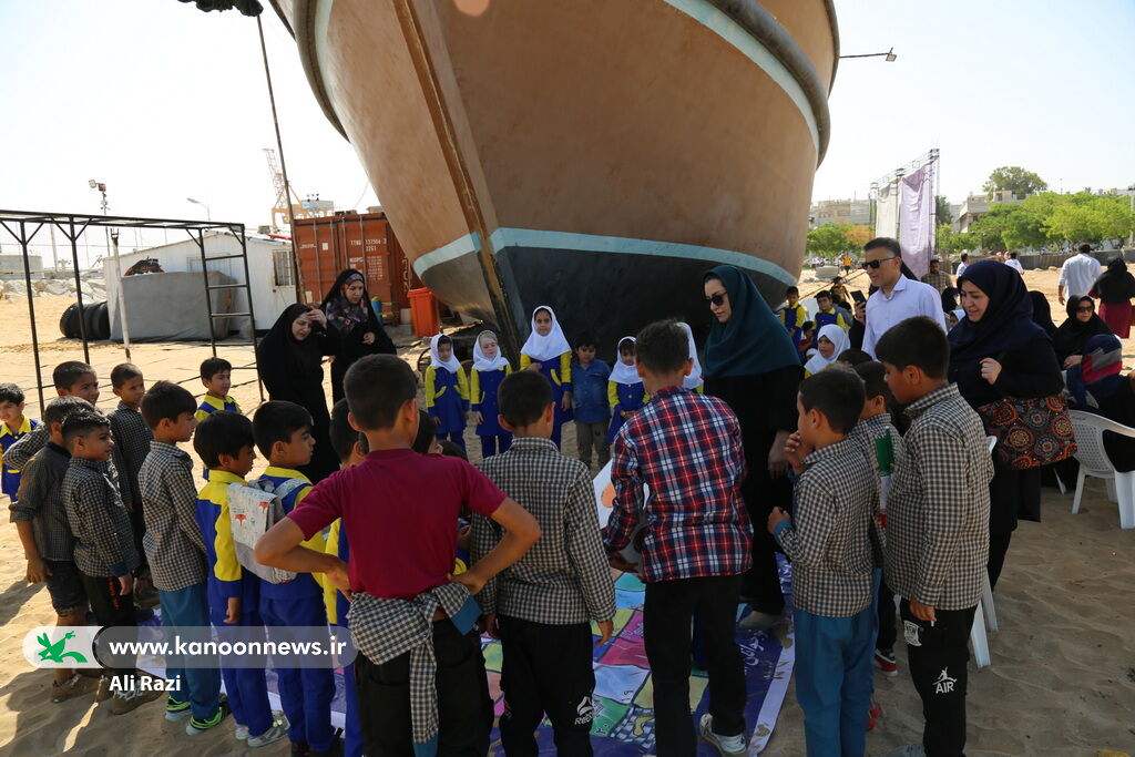 کودکان بوشهری روز ملی خلیج فارس را گرامی داشتند