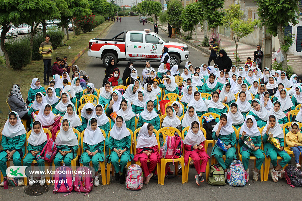 تماشاخانههای سیار کانون به شرق و غرب دیارِباران سفرکردند