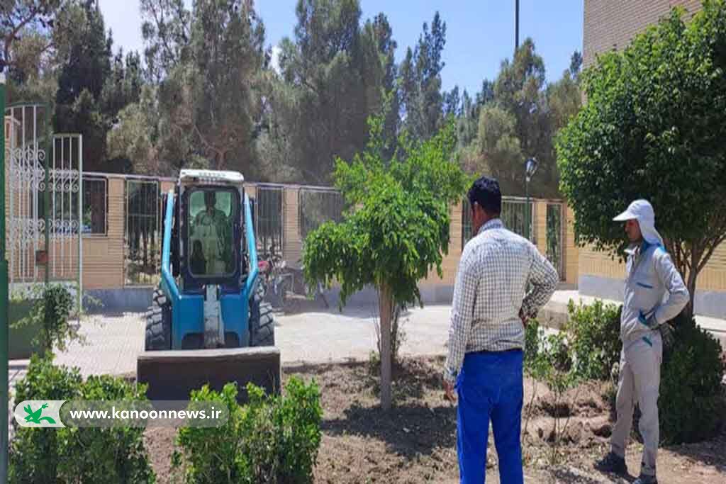 گرامیداشت روز زمین پاک در کانون میامی و دامغان