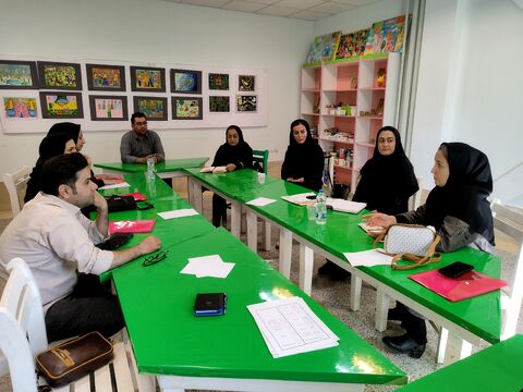 دومین روز از نشست مربیان مسئول مراکز و مربیان کتابخانه سیار روستایی کانون استان کردستان