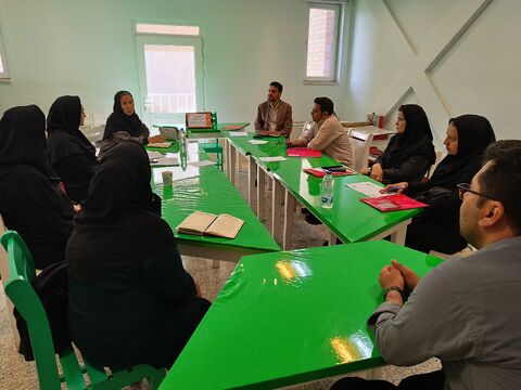 دومین روز از نشست مربیان مسئول مراکز و مربیان کتابخانه سیار روستایی کانون استان کردستان