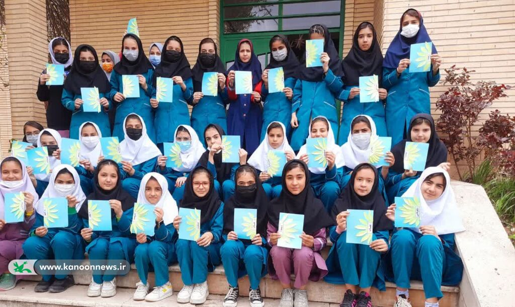 ویژه برنامه «چتری برای گل» با محوریت حجاب وعفاف در مرکز قیدار کانون زنجان