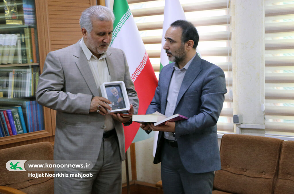 کانون و نهاد کتابخانههای عمومی گیلان، تفاهمنامه امضا میکنند