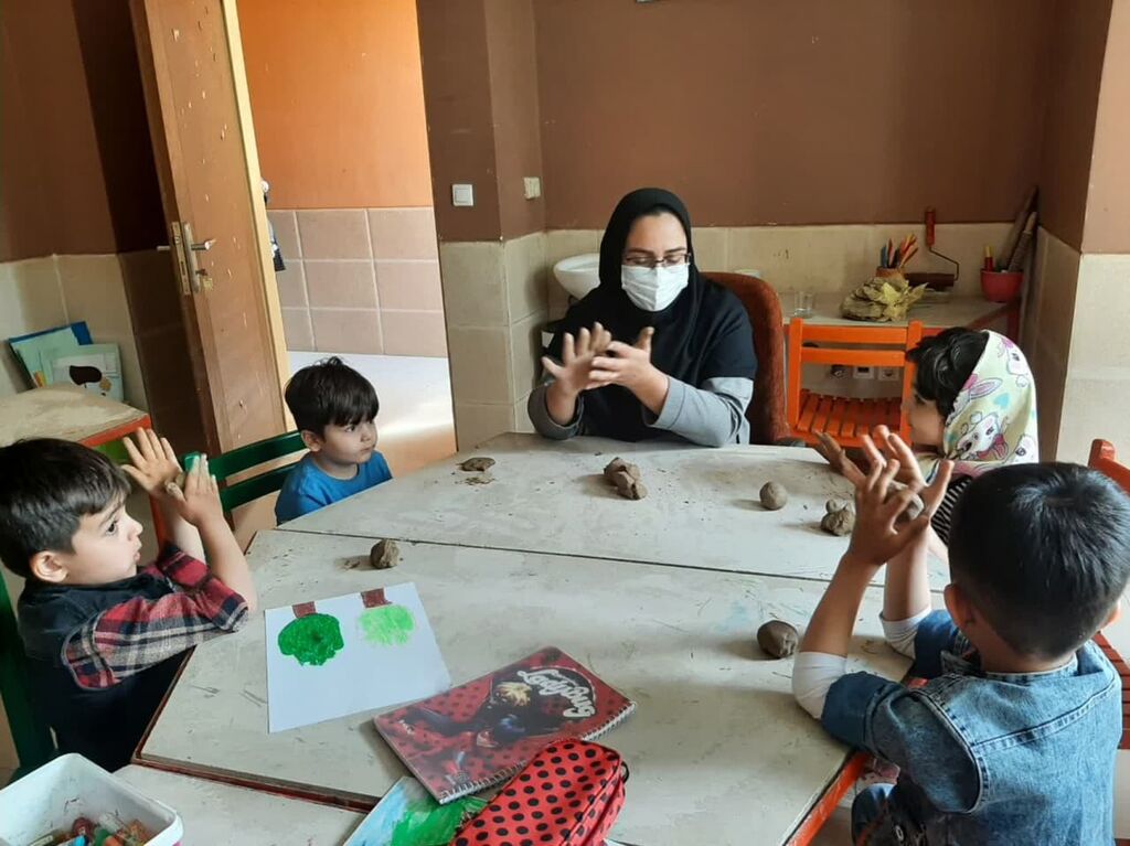 کارگاههای تخصصی فصل بهار کانون آذربایجانغربی در حال برگزاری است