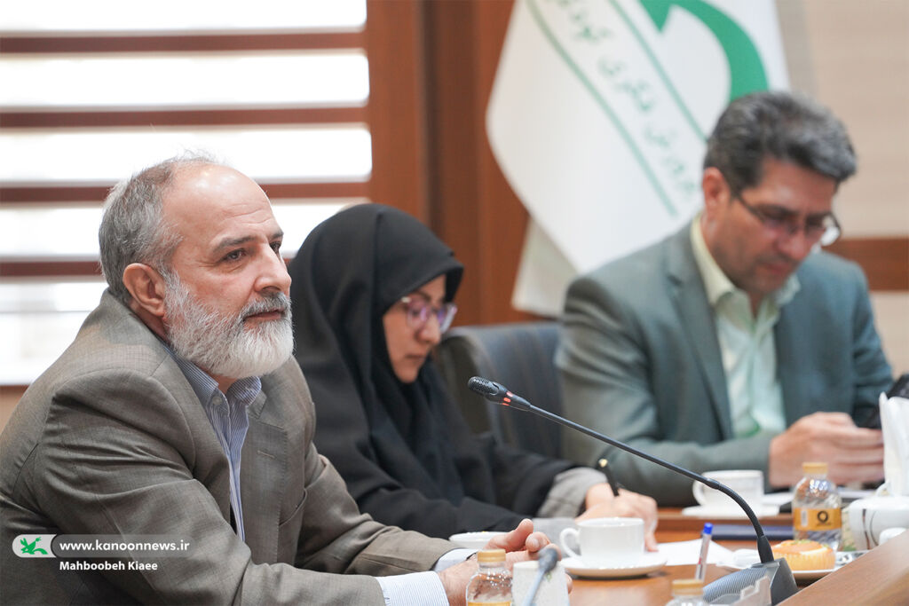 آیین معارفه مدیران کل ارزیابی عملکرد و حوزه مدیرعامل کانون برگزار شد