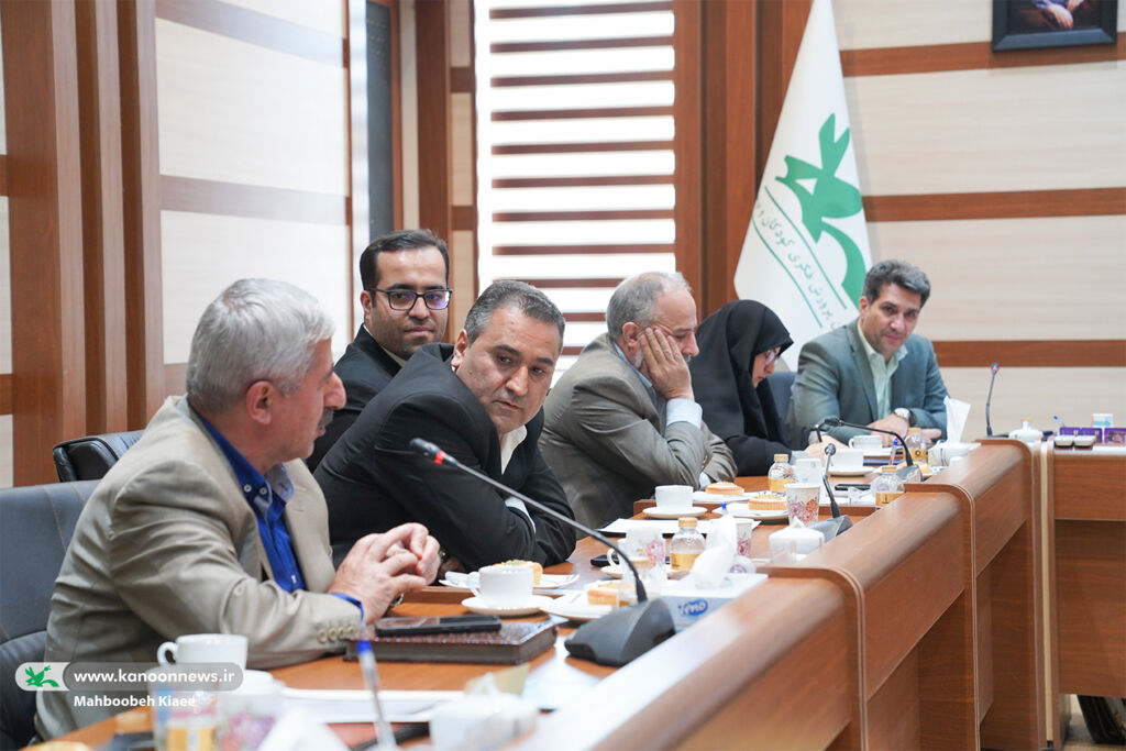 آیین معارفه مدیران کل ارزیابی عملکرد و حوزه مدیرعامل کانون برگزار شد