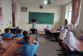 اجرای طرح پیک دوستی کانون سمنان در مدارس روستاهای میامی