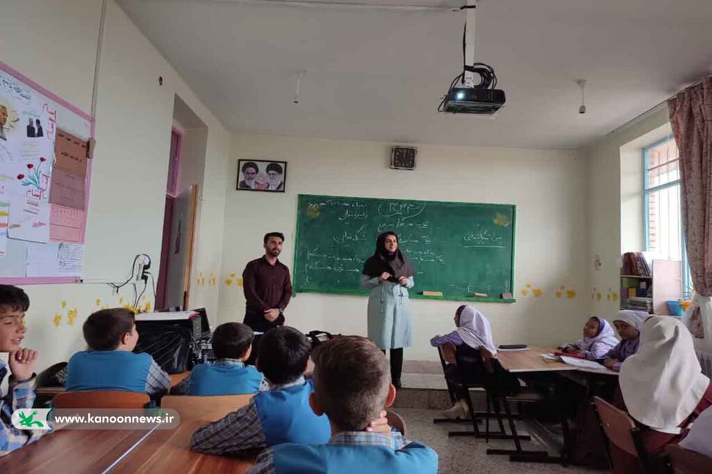 اجرای طرح پیک دوستی کانون سمنان در مدارس روستاهای میامی 
