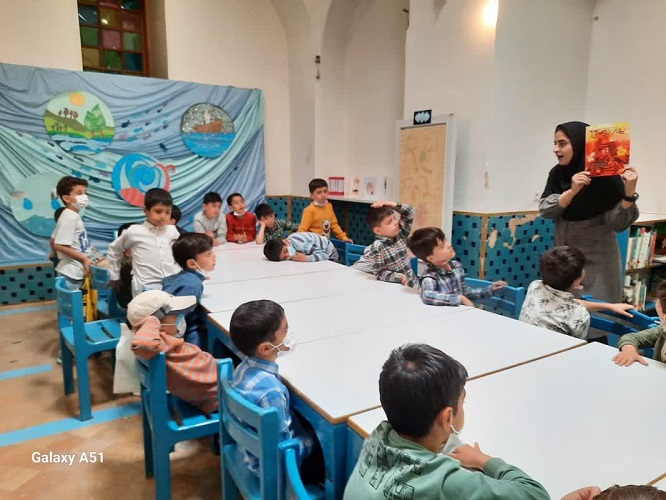 کانون شماره هفت اصفهان و" دومین مهرواره قصه گویی کتاب شهرمن"