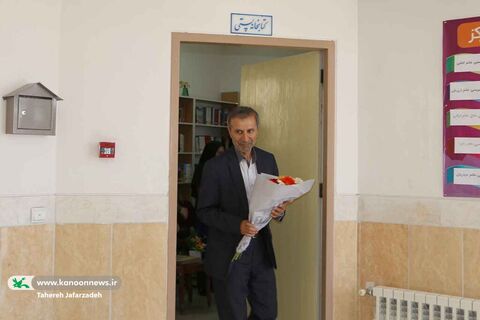 بازدید مدیرکل کانون سمنان از مراکز استان در هفته‌ی معلم
