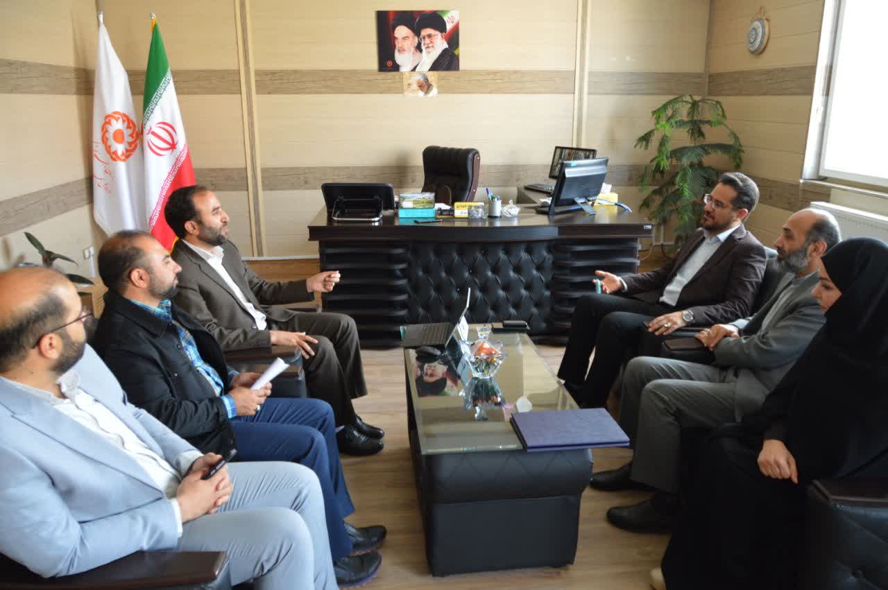 امضای تفاهم نامه همکاری اداره کل کانون پرورش فکری و اداره کل بهزیستی استان کرمانشاه