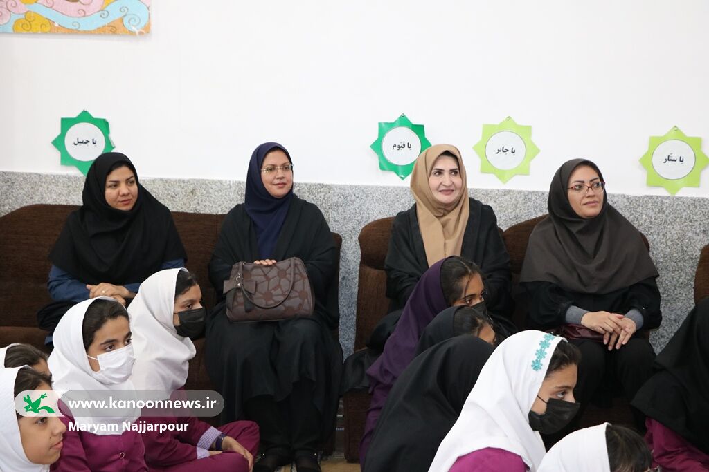 بچههای بم برای آفرینشهای ادبی کانون نامه مینویسند