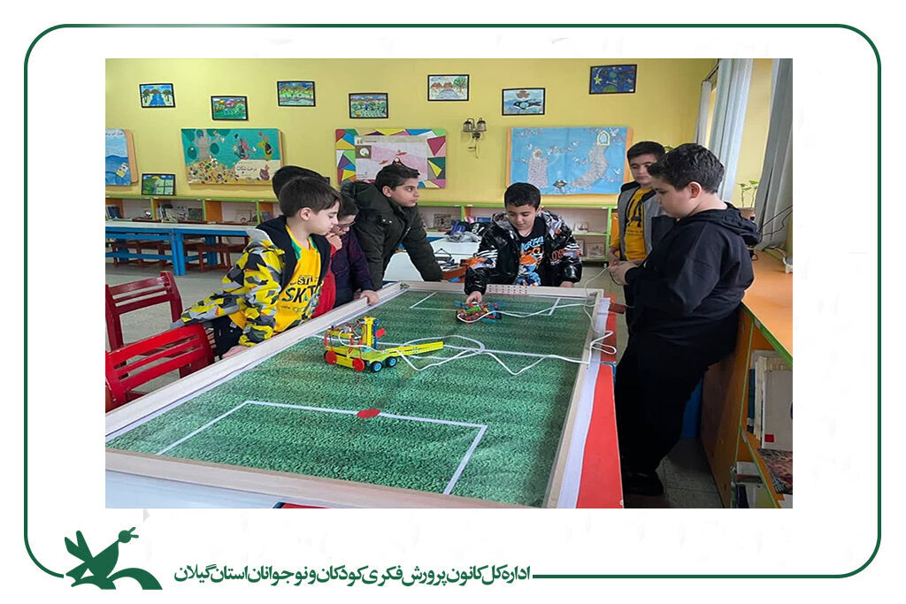 درخشش عضو کانون گیلان در مسابقههای رباتیک دانشآموزی