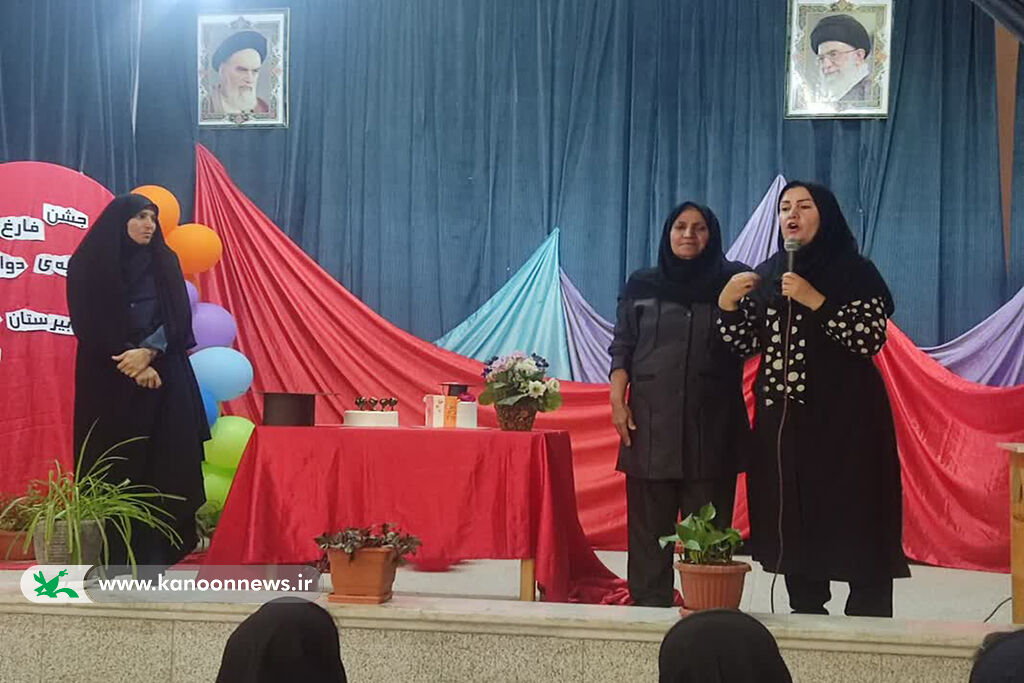 جشن الفبا و فارغالتحصیلی دانشآموزان در کانون میامی