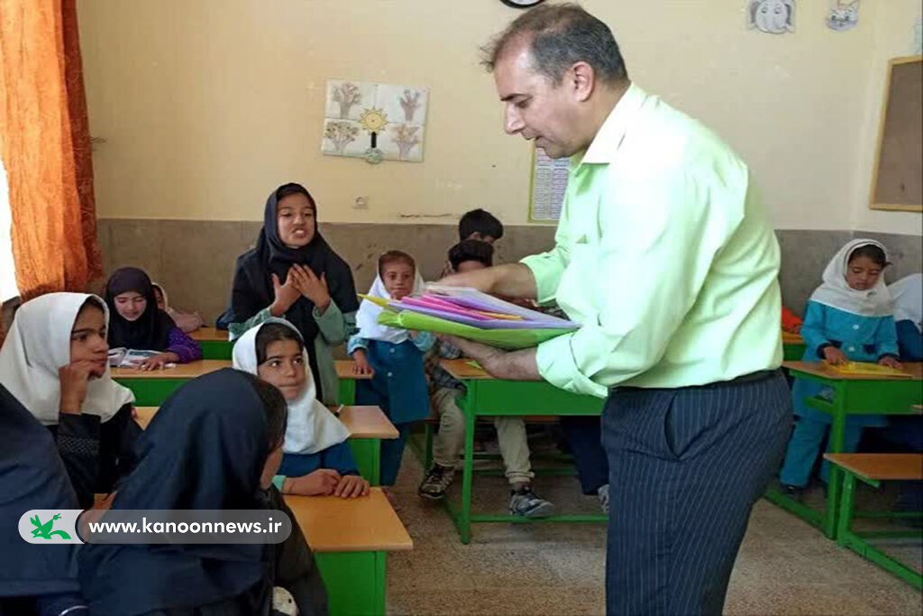 سفر مربیان کانون دامغان و میامی در قالب پیک امید آغاز شد