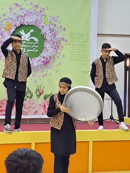 برگزاری ویژهبرنامهی برزگداشت فردوسی در مرکز ۳۵ کانون استان تهران