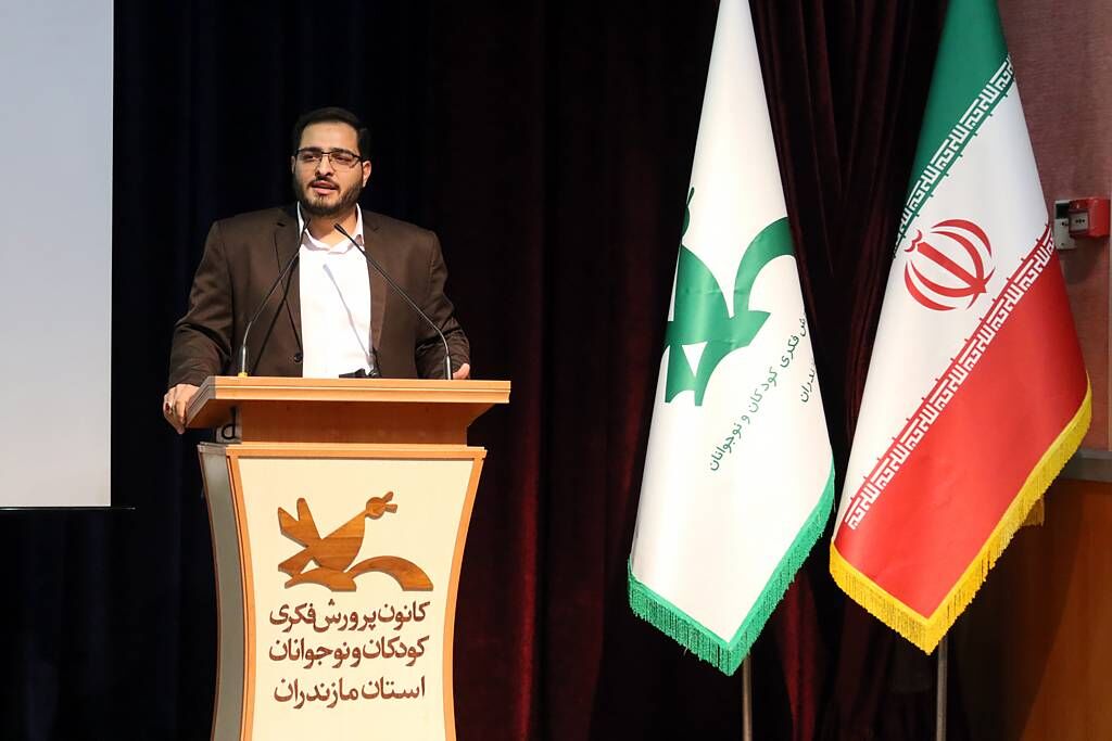 آیین تکریم و معارفه مسؤول حراست اداره کل کانون مازندران برگزار شد