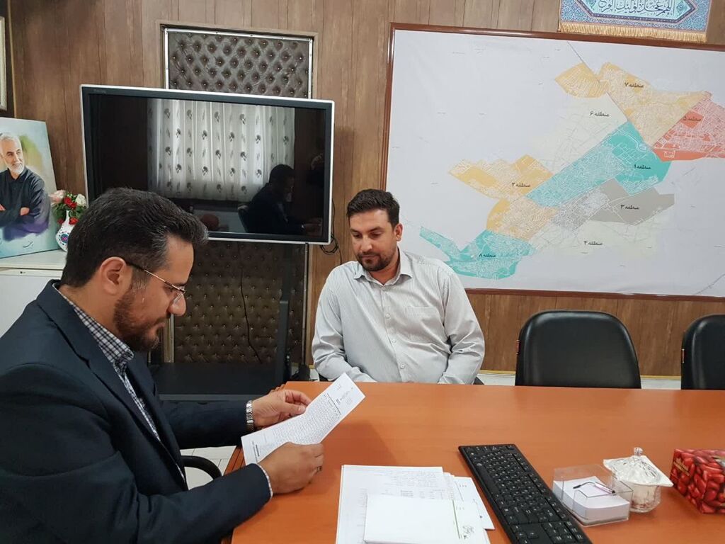نشست تفاهمی با مسئول جمعیت استان کرمانشاه نشست تفاهمی با مسئول قرارگاه جمعیتی استان کرمانشاه