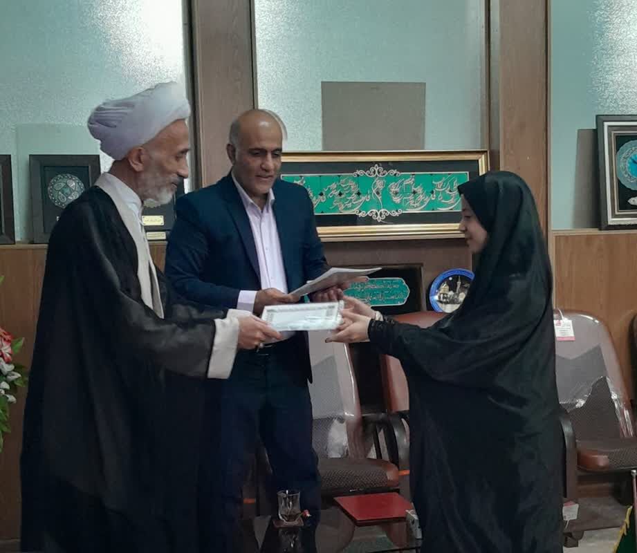 دیدار جمعی از اعضای منتخب کانون پرورش فکری با امام جمعه تربت جام