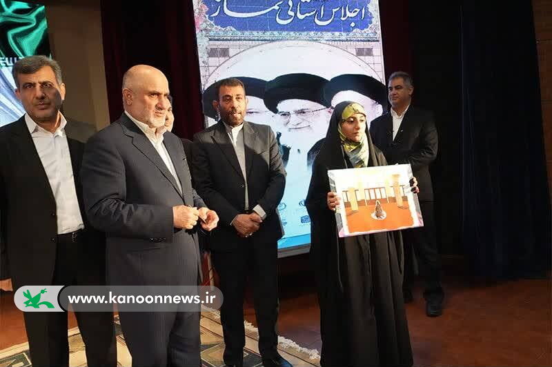 درخشش مدیرکل، اعضا و مربیان کانون استان بوشهر در هفتمین اجلاس استانی نماز