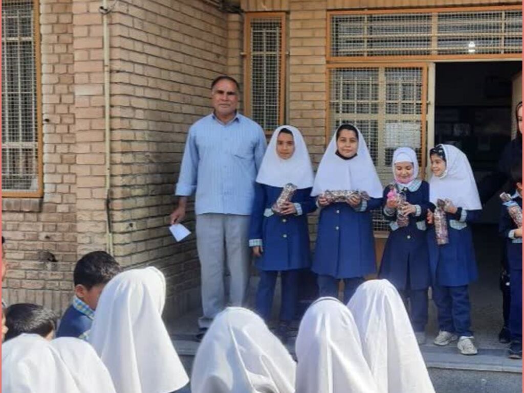 ویژه برنامه"فرشته های آسمانی" به همت کتابخانه پستی کانون همدان برگزار شد