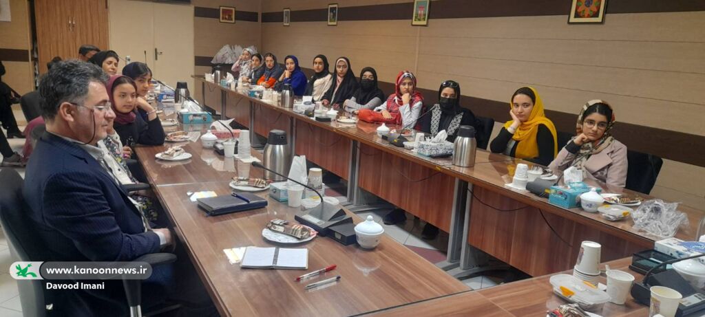 جلسه انجمن ادبی شهریار تبریز با شاهنامه فردوسی