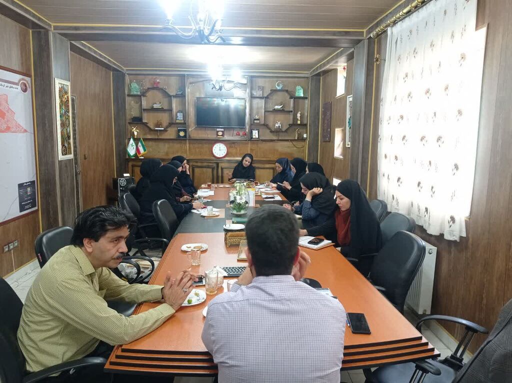 هفتمین جلسه‌ی شورای فرهنگی کانون کرمانشاه برگزار شد